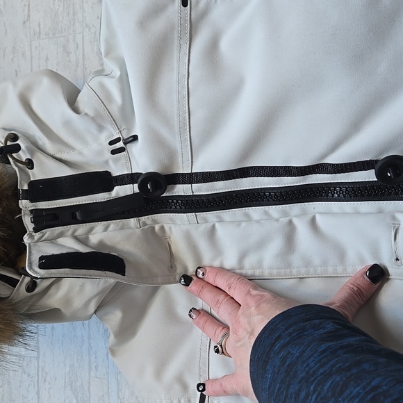 L.L. BEAN Maine Mountain Parka SIZE XS Extra Small Womans - Picture 13 of 16